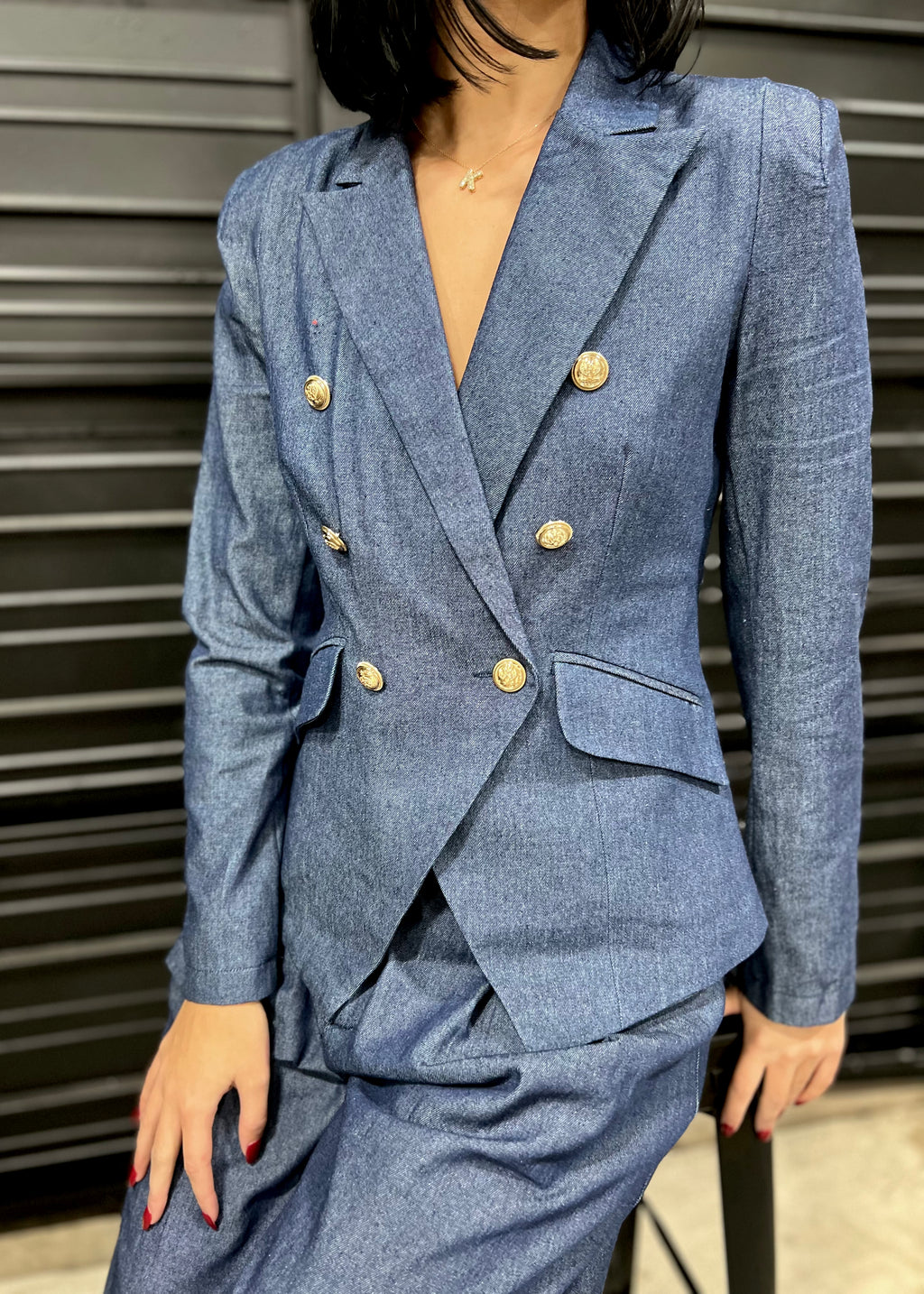 DENIM BUTTON BLAZER- DENIM