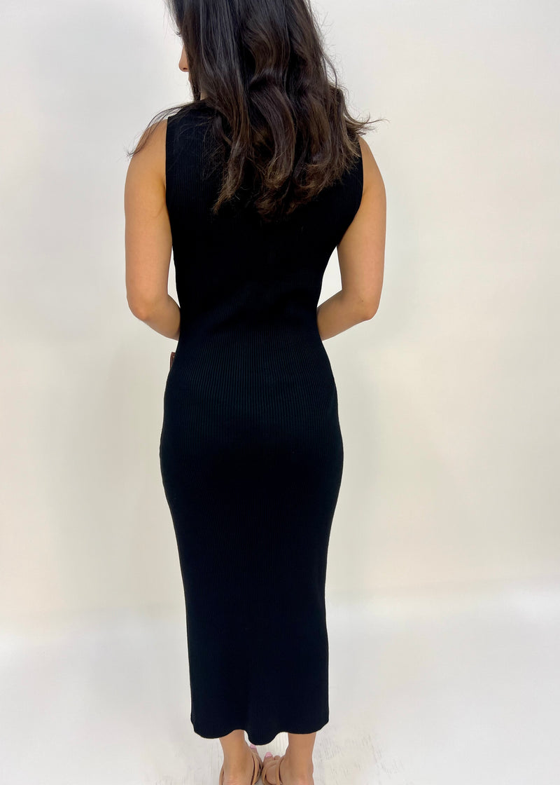 KNIT GOLD LOCK BUTTON DRESS- BLACK