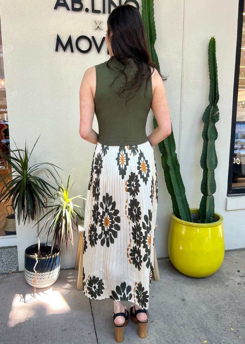 PRINTED PLEATED MIXED MEDIA MAXI DRESS- OLIVE