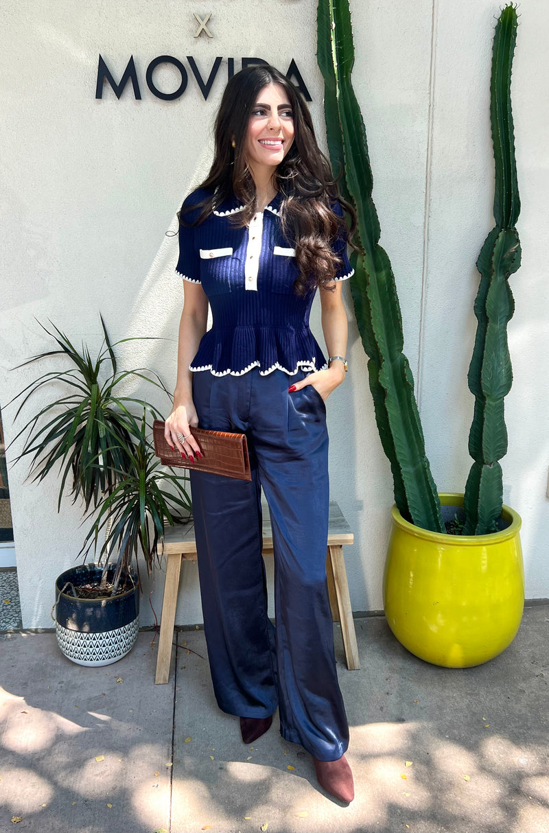 KNIT STITCH CONTRAST TOP- NAVY