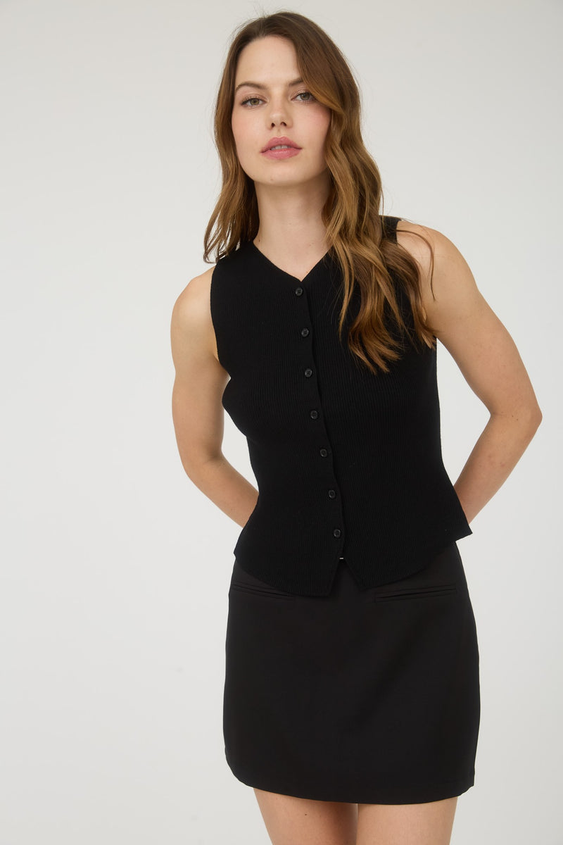 RIBBED KNIT VEST- BLACK