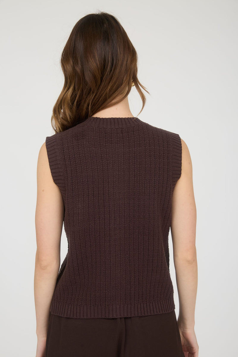 GOLD BUTTON KNIT VEST- BROWN