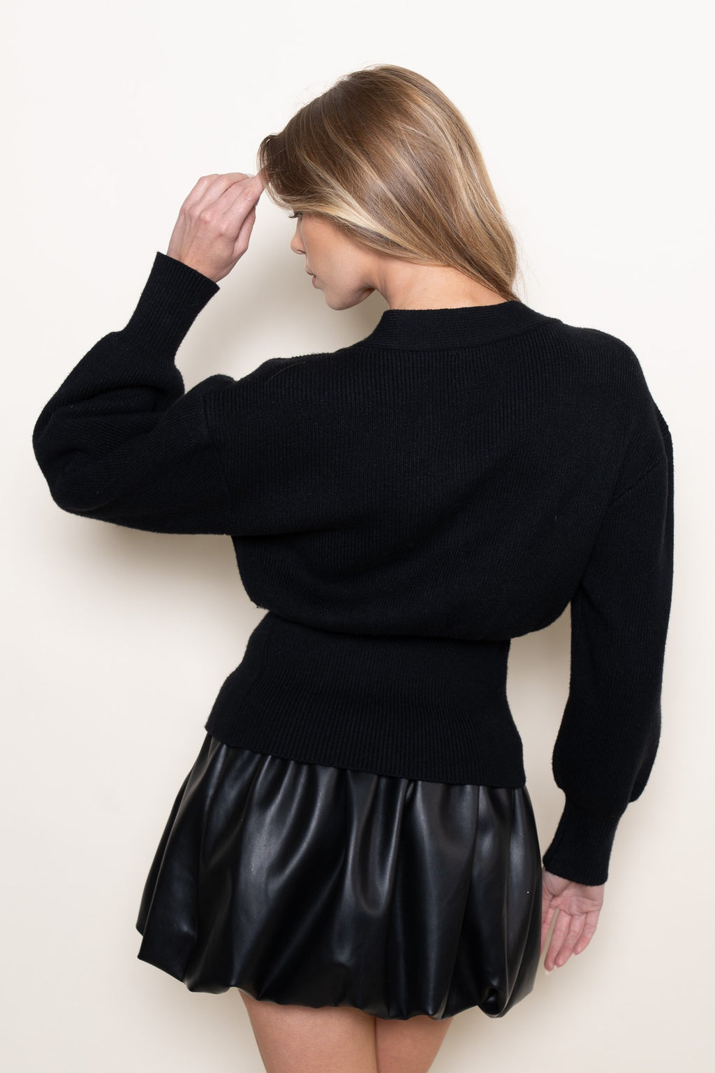 GOLD BUTTON CARDIGAN- BLACK
