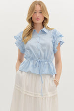 RUFFLED FLUTTER SLV TOP- LT BLUE