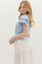 RUFFLED FLUTTER SLV TOP- LT BLUE