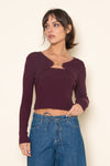 KNIT BUCKLE FRONT TOP- BURGUNDY