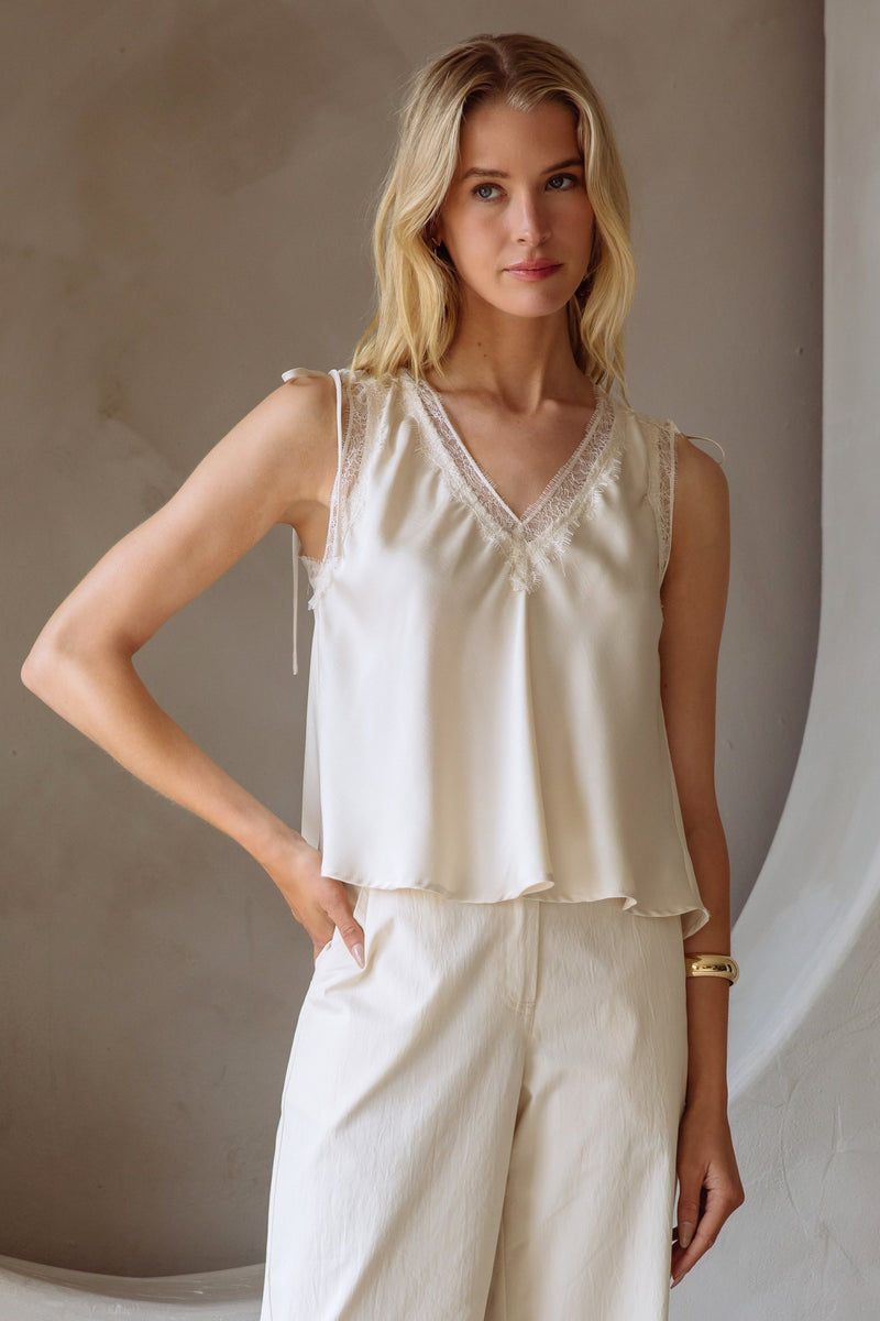 S/L SATIN LACE TRIM TOP- CREAM