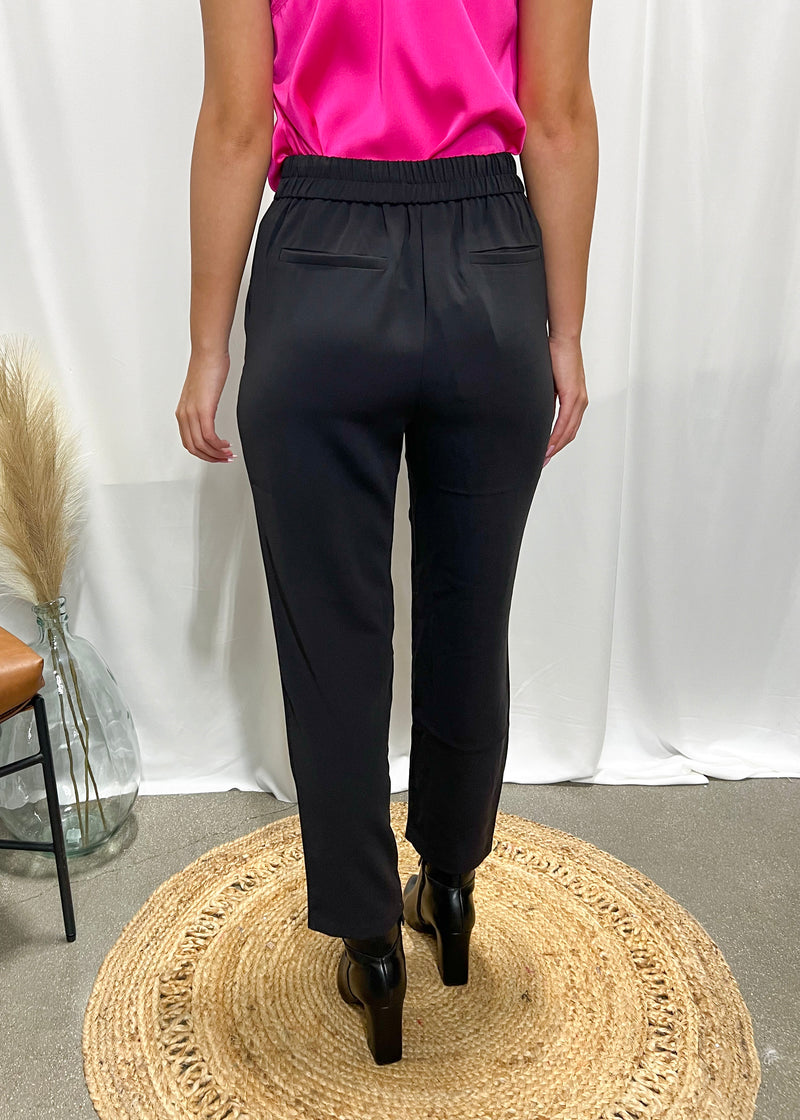 TAPERED PANTS- BLACK